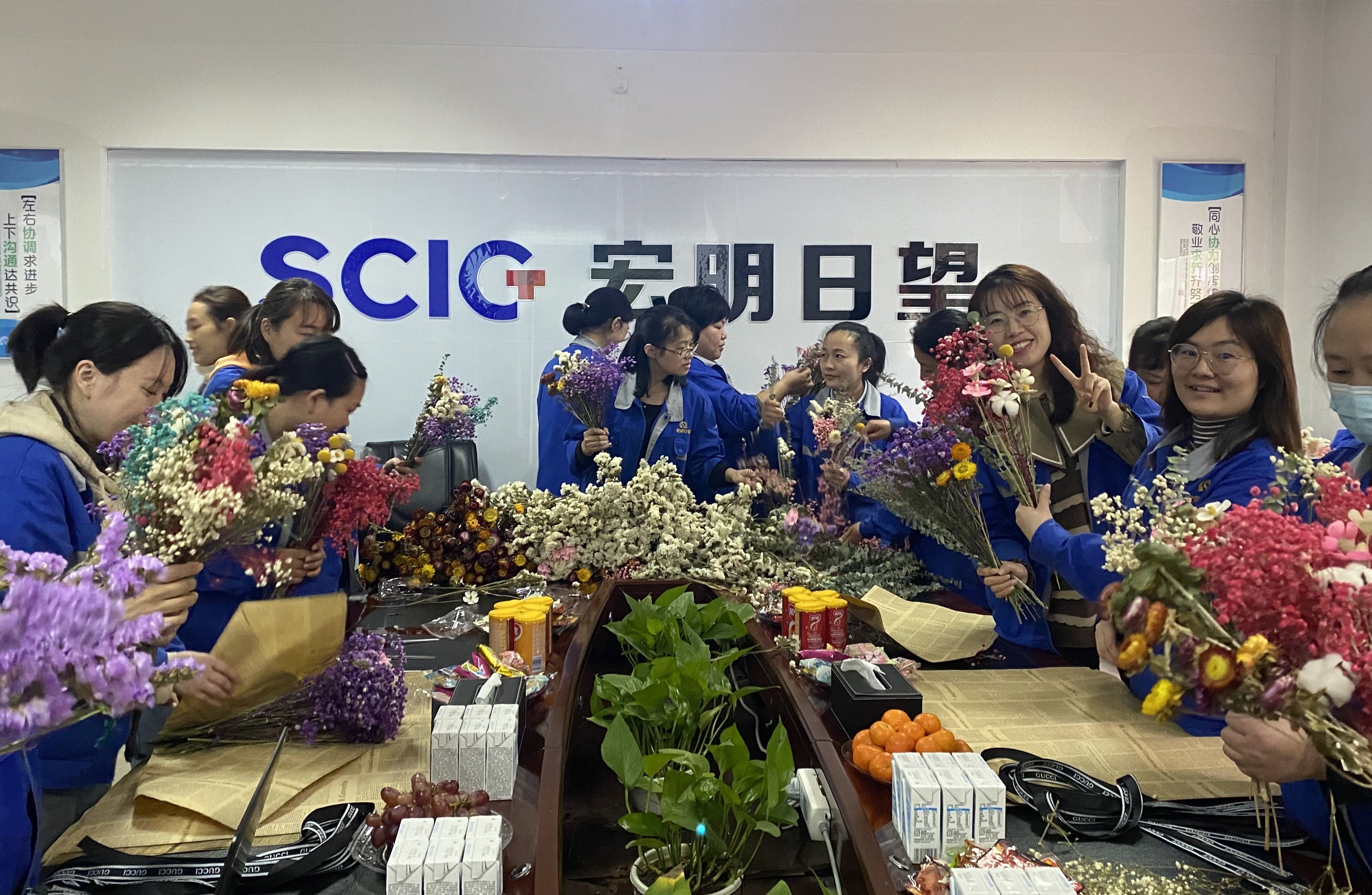 尊龙Z6官方网站,宏明尊龙Z6官方网站,株洲电子科技,湖南电容器,株洲电容器,电容器